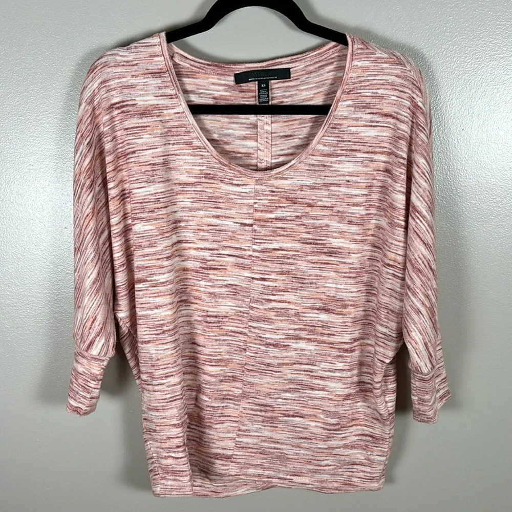 White House Black Market 3/4 Sleeve Top xs